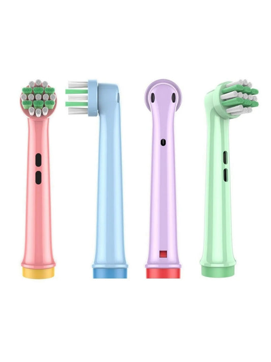 Oral-B Şarjlı ve Pilli Diş Fırçası Uyumlu 4 Adet Çocuk Yedek Başlık